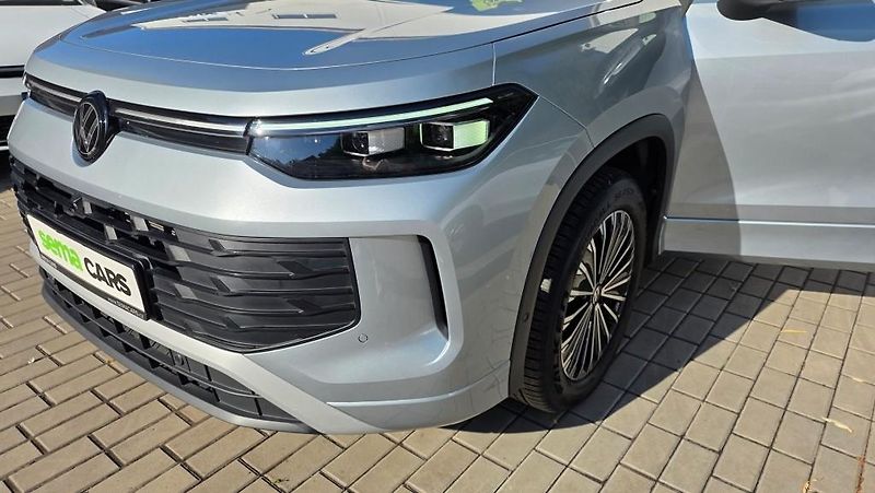 Volkswagen Tayron (2025) 2.0 TDI 142kW 4x4 DSG7 7míst - fotka 41 z 41