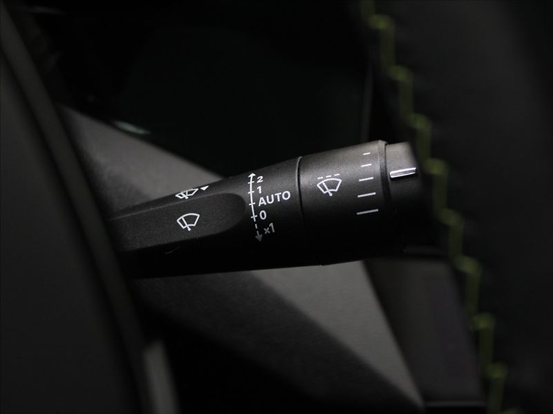 Peugeot 308 1,2 PT GT Paměť PANO Výprodej! - fotka 23 z 30