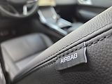 Land Rover Range Rover Velar (2026) P400e Dynamic SE PANO R21 TOP - náhled 59