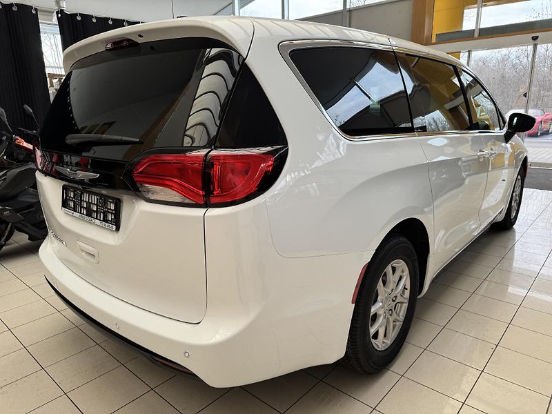 Chrysler Pacifica Grand Caravan SXT - fotka 5 z 57