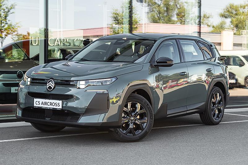 Citroën C5 Aircross (2026) 1,2 YOU Hybrid 145k Aut.+ZIMA - fotka 1 z 18