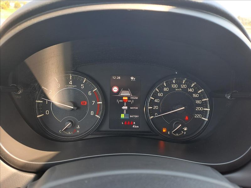 Suzuki S-Cross (2026) 1,4 Premium MY25 - fotka 12 z 20