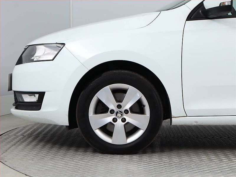 Škoda Rapid (2019) Ambition 1.0 TSI, Serv.kniha - fotka 11 z 14