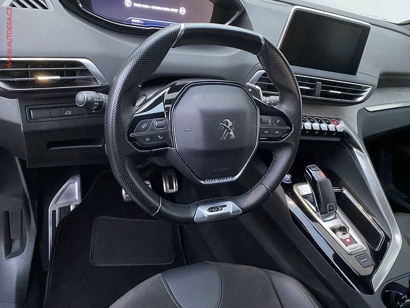 Peugeot 5008 (2019) 2.0 HDi, GT, AT, LED, navi - fotka 13 z 18