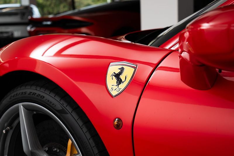 Ferrari 488 - fotka 23 z 23