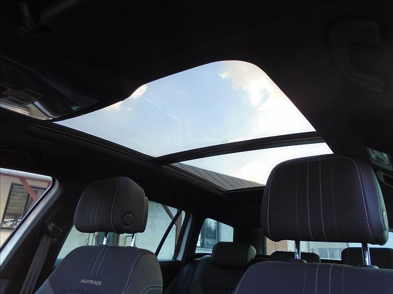 Volkswagen Passat 2,0   ALLTRACK 2.0.TDI-CR - fotka 34 z 35