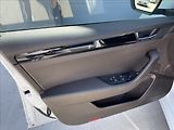 Škoda Superb 2,0 TDI 140KW 4X4 L&K DSG,ČR. - náhled 26