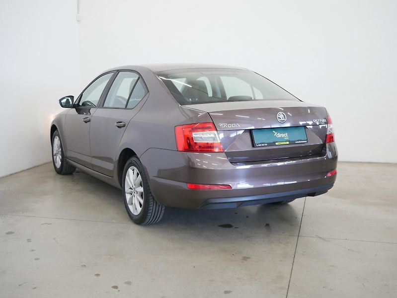 Škoda Octavia - fotka 7 z 24
