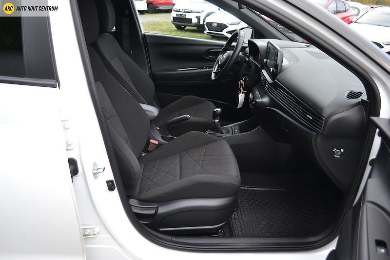 Hyundai Bayon 23 1,2I MT PLAY TT - fotka 12 z 52