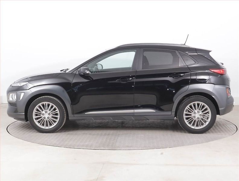 Hyundai Kona (2018) 1.0 T-GDI, Serv.kniha, Kůže - fotka 3 z 15