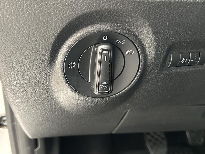 Škoda Fabia 1.0 TSI Active Plus - fotka 20 z 23