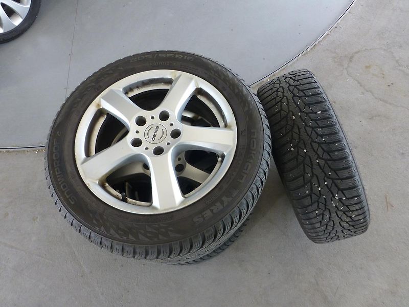 Škoda Superb (2013) 2,0TDI*VYHŘ.S**XENONY**WEBASTO - fotka 31 z 32