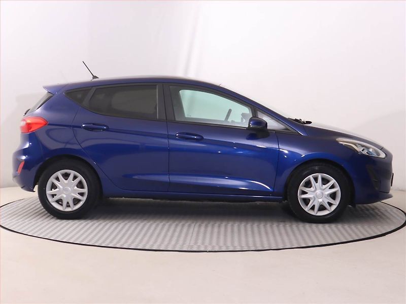Ford Fiesta (2017) Comfort 1.1, Serv.kniha - fotka 6 z 18