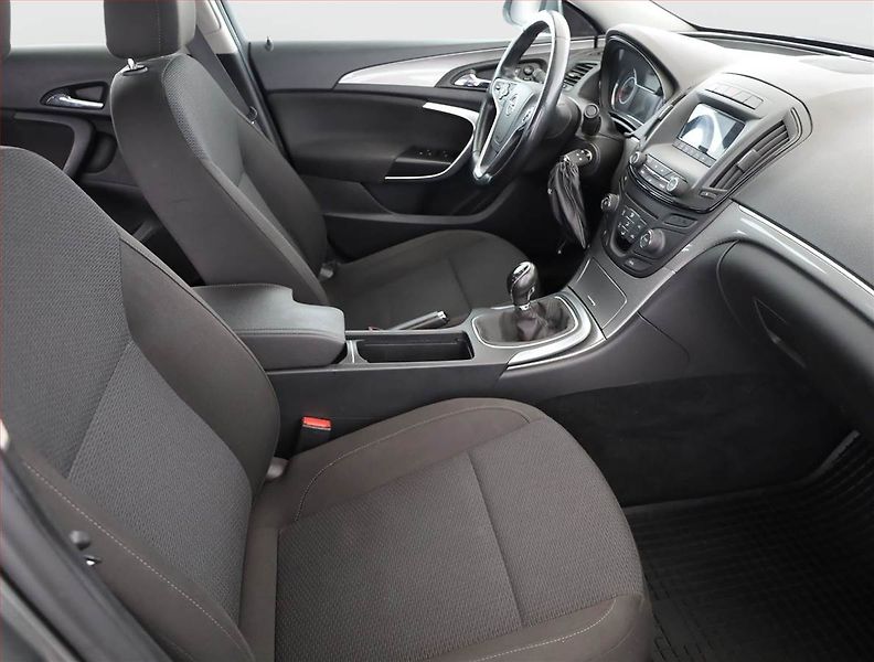 Opel Insignia (2016) 1.6 CDTI, Serv.kniha, Tempomat - fotka 7 z 18