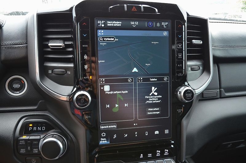Dodge RAM (2022) 1500 BIGHORN 5.7 V8 HEMI 4x4  - fotka 41 z 51