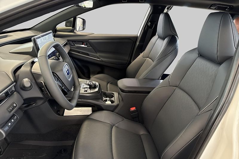 Subaru E-Outback 74.7 kWh AWD Touring+ Pano Ven - fotka 8 z 18