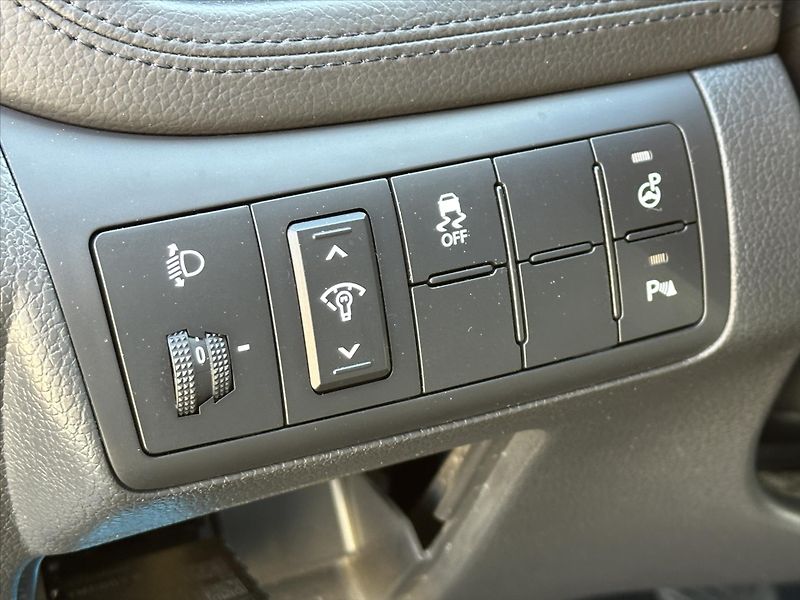 Kia Optima 1,7 CRDi 100kW Exclusive CZ - fotka 17 z 31