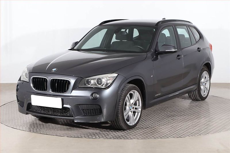 BMW X1 (2014) M Sport xDrive18d, 4X4 - fotka 2 z 24
