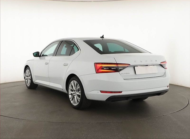 Škoda Superb (2021) Style 2.0 TDI - fotka 4 z 19