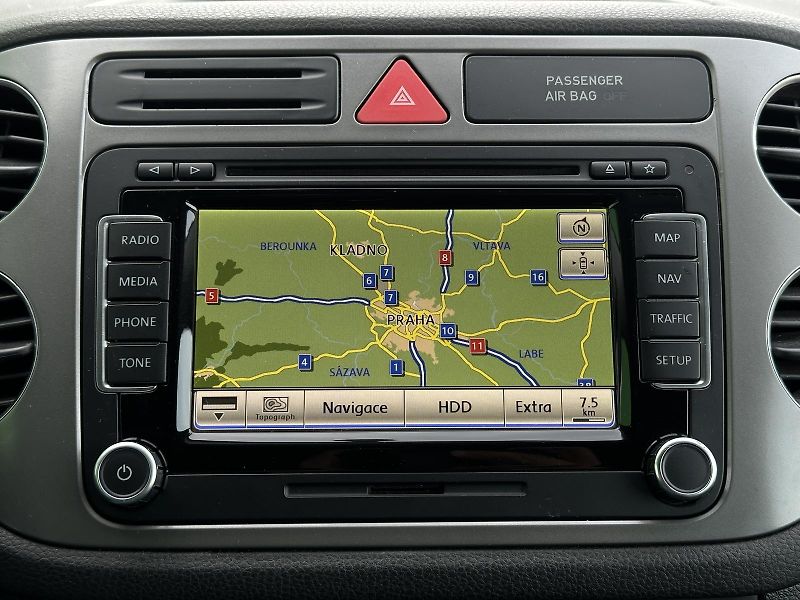 Volkswagen Tiguan 2.0TDi 4x4 R-Line 170PS Bi-Xen - fotka 20 z 28