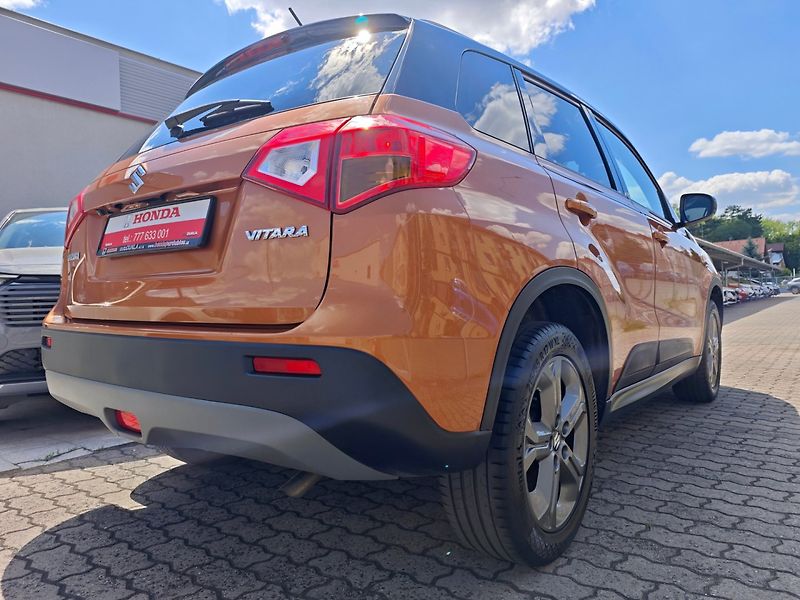 Suzuki Vitara (2016) 1.6 VVT Digiklima Kamera - fotka 34 z 40