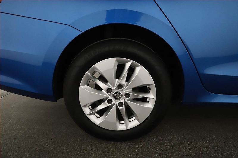 Škoda Octavia (2021) Ambition 2.0 TDI, ČR,1.maj - fotka 12 z 14