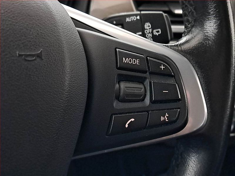 BMW X1 (2017) sDrive18d, Automat, Serv.kniha - fotka 22 z 22