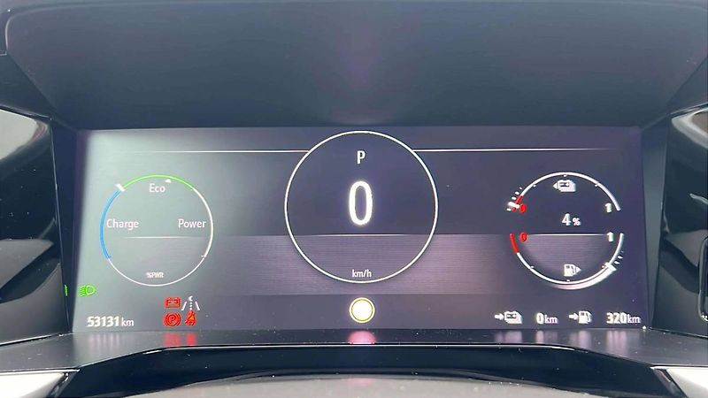 Opel Grandland Ultimate 4x4 PHEV 1.6L Turbo 8 - fotka 17 z 31