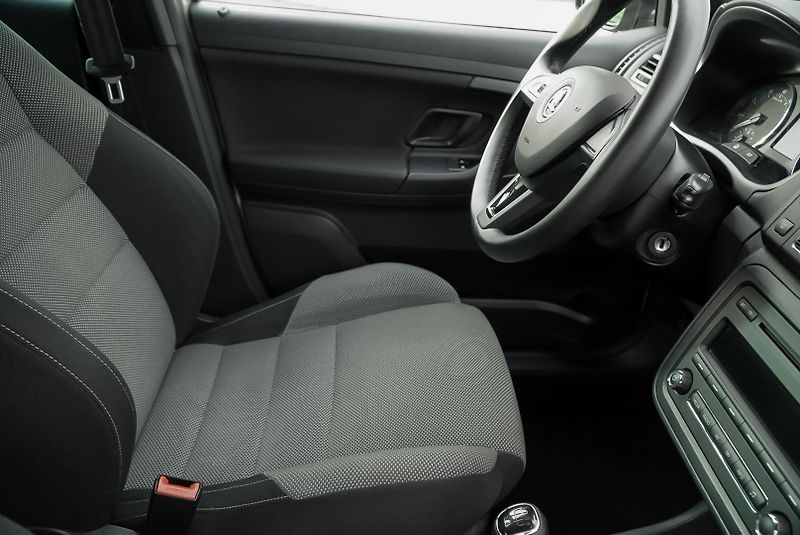 Škoda Fabia 1.2 TSI MONTECARLO - fotka 21 z 37