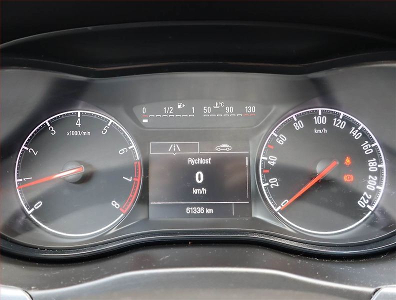 Opel Corsa (2017) 1.2, Serv.kniha, Tempomat - fotka 11 z 17