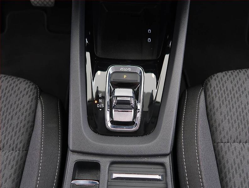 Škoda Octavia (2022) Style 2.0 TSI - fotka 13 z 24