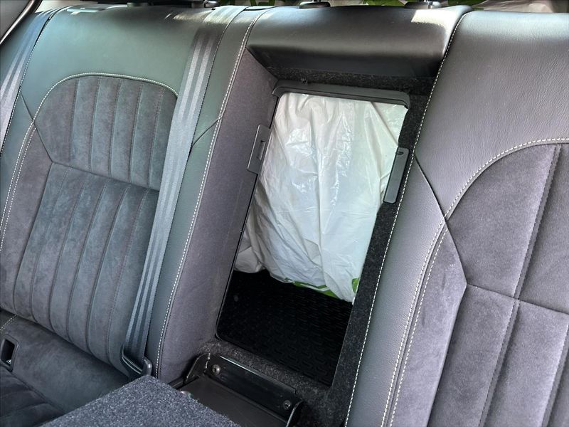 Škoda Superb 2,0 TDi AT Style SERVIS - fotka 13 z 43