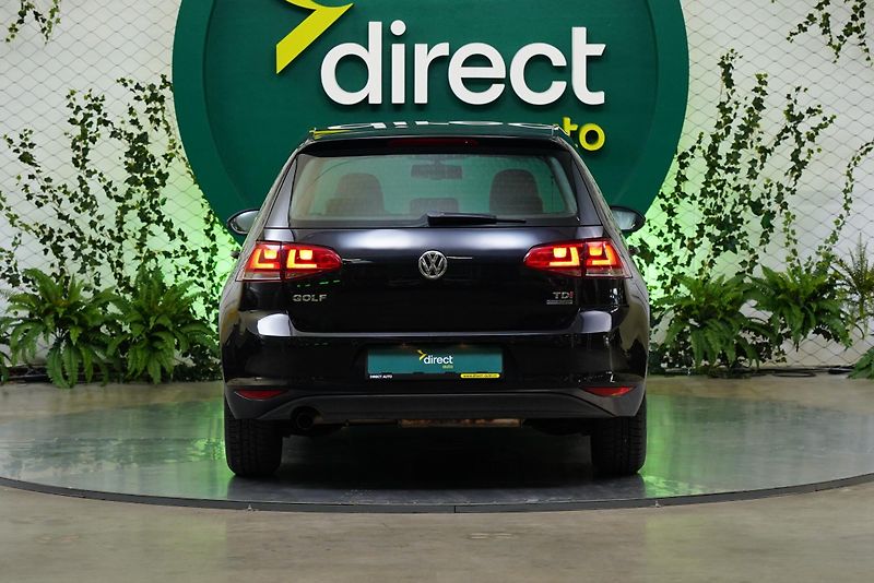 Volkswagen Golf - fotka 6 z 24
