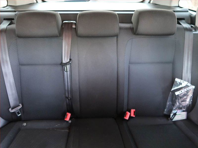 Škoda Fabia (2012) Ambiente 1.2 TSI, po STK - fotka 10 z 17
