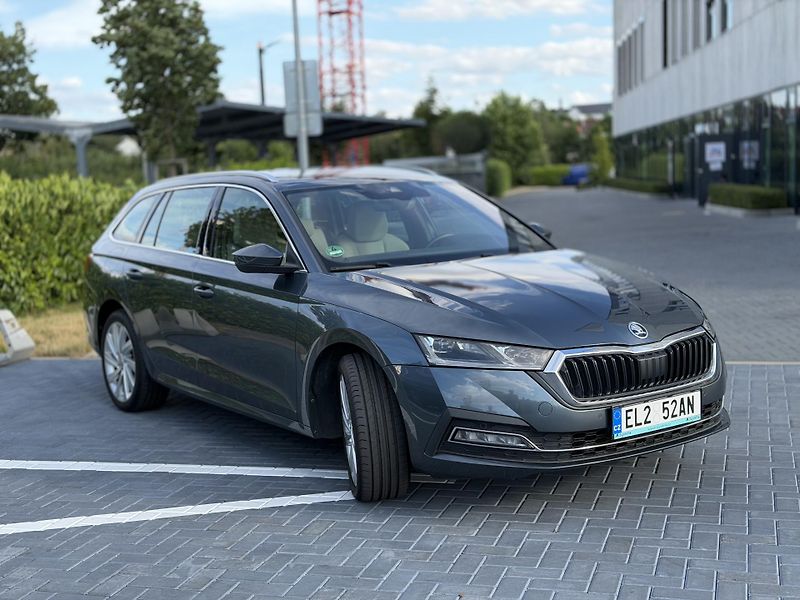 Škoda Octavia (2021) iV STYLE+ / DCC / DPH - fotka 5 z 21