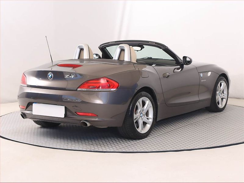 BMW Z4 (2009) sDrive35i, Automat, Serv.kniha - fotka 5 z 17