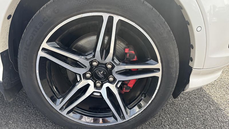 Ford Kuga (2019) 2,0TDCI 4X4 AT 110 kW - fotka 7 z 23