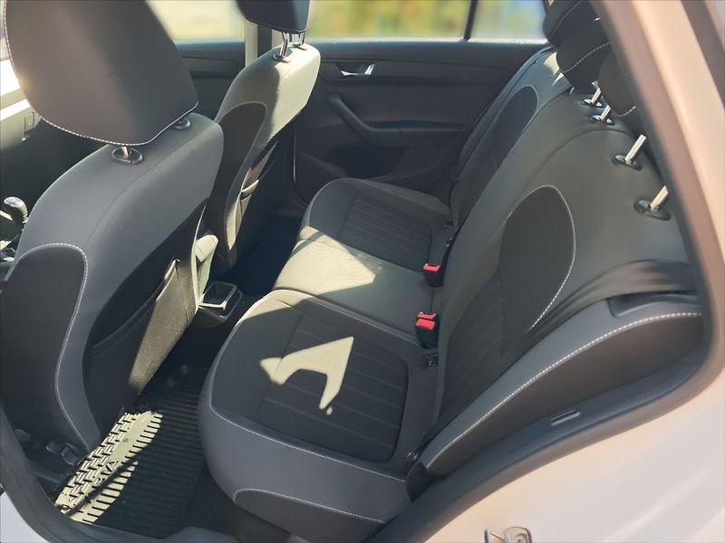 Škoda Fabia 1,0 TSI Style - fotka 7 z 11