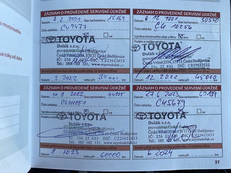 Toyota RAV4 2.5HSD, ČR, Comfort, ,4x4 - fotka 15 z 17