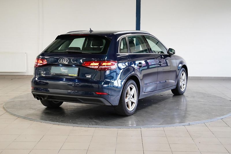 Audi A3 - fotka 2 z 27
