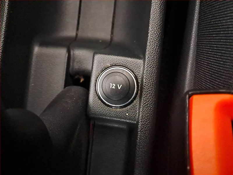 Škoda Fabia (2006) 1.2, Serv.kniha, po STK, Tažné - fotka 16 z 16