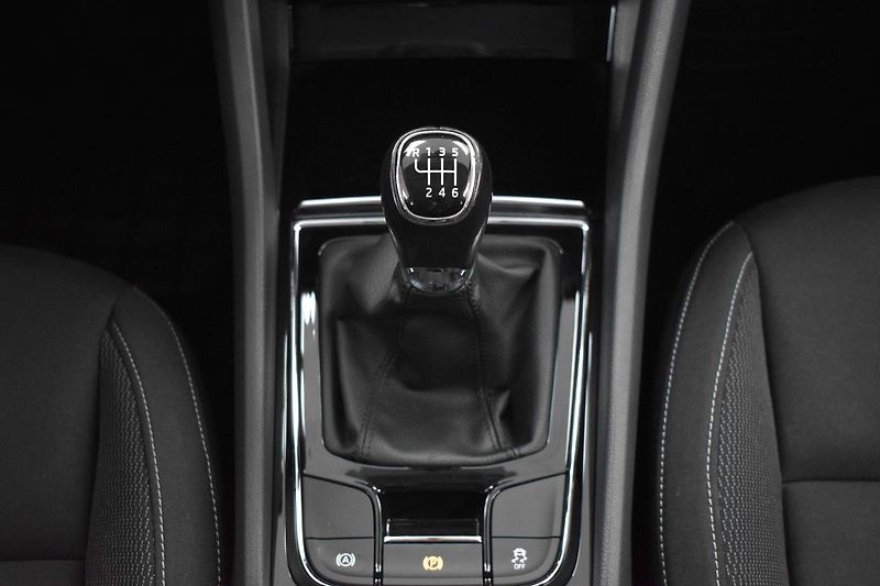 Škoda Karoq 1.5 TSI AMBITION*DPH*ČR 1.MAJ* - fotka 20 z 37