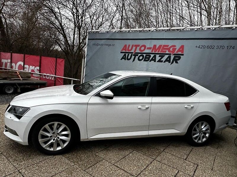 Škoda Superb 2,0 110kW DSG, CZ - fotka 5 z 41