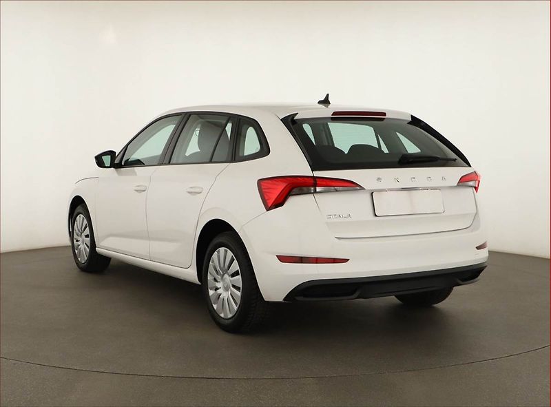 Škoda Scala (2023) Ambition 1.5 TSI, ČR,1.maj - fotka 4 z 16