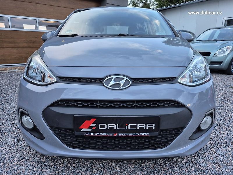 Hyundai i10 (2013) 1.2i 64 KW Klima FIFA Edice - fotka 16 z 53