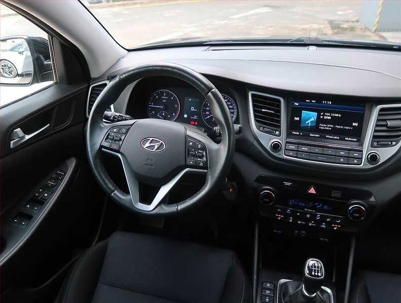 Hyundai Tucson (2017) 1.7 CRDi, Serv.kniha, Navi - fotka 7 z 21