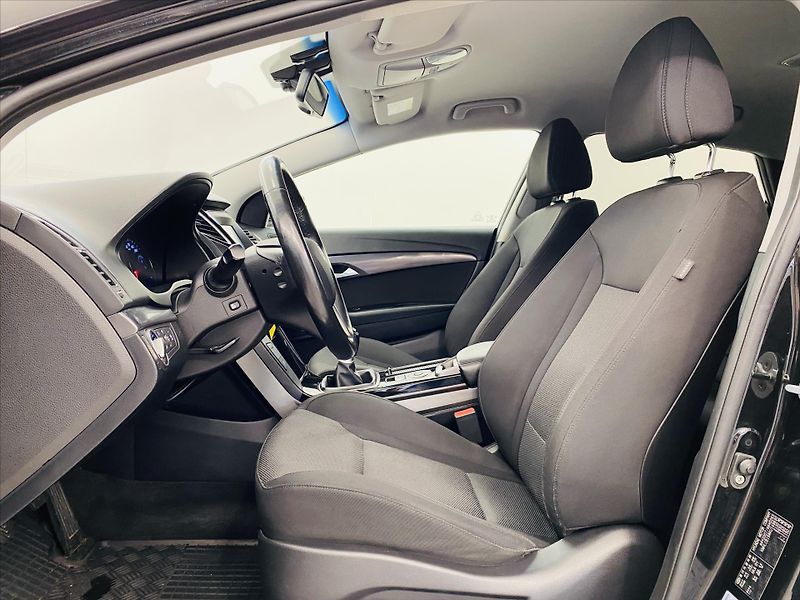 Hyundai i40 1,6 CRDi 100kW - fotka 5 z 24