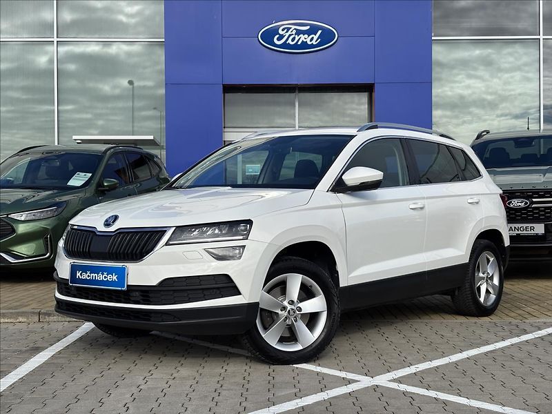 Škoda Karoq 2,0 TDI 110kW Style 4x4 - fotka 1 z 48