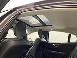 Volvo S60 B5 AWD DARK ULTIMATE REZERVACE - náhled 24