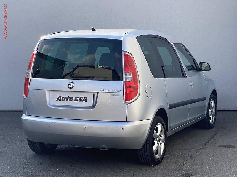 Škoda Roomster (2011) 1.2TSi, ČR, Style - fotka 4 z 18